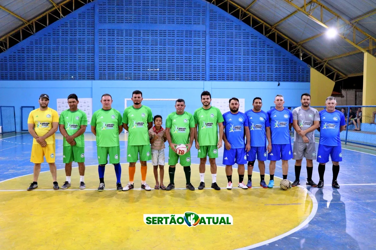 Time do Executivo e Legislativo de Caldeirão grande do Piauí