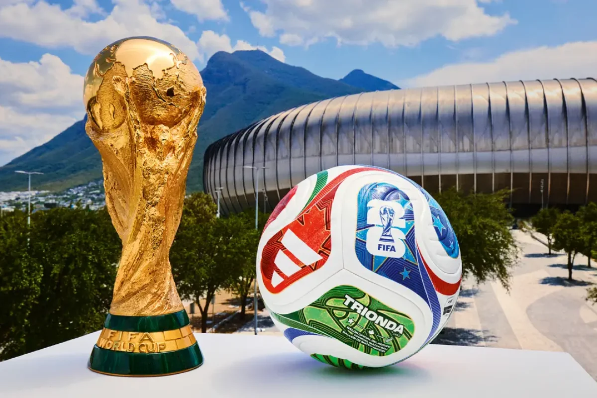 COPA-DO-MUNDO-2026-TACA-E-BOLA.jpg