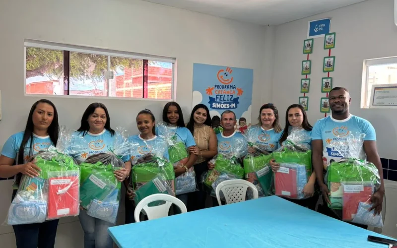 Capa Criança Feliz