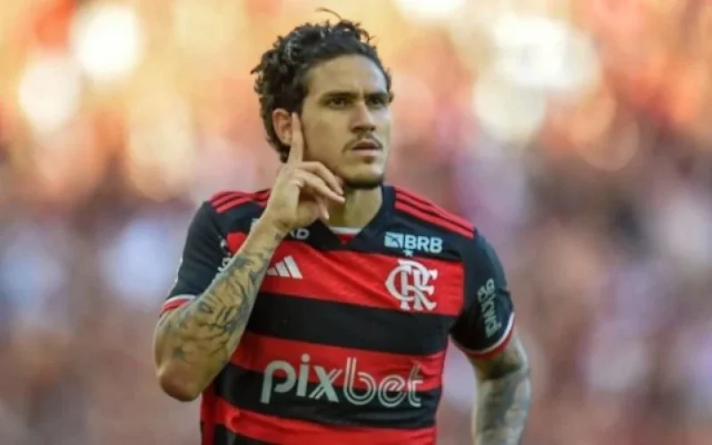 Pedro-em-acao-pelo-Flamengo-640x400