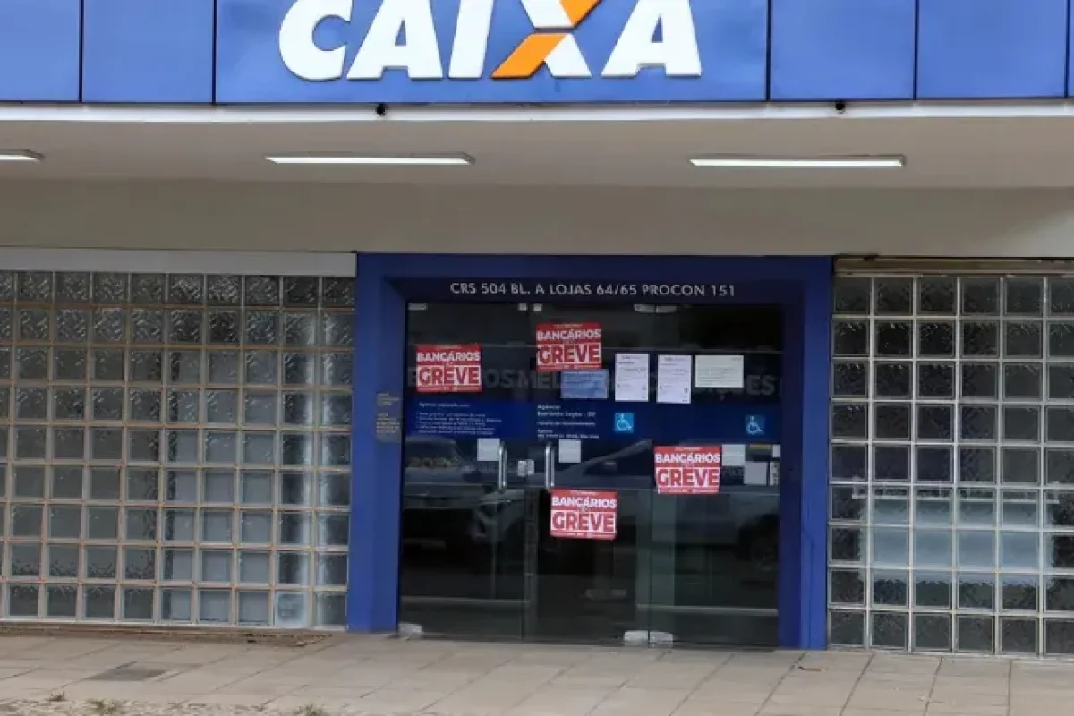 agencia-da-caixa--73e559ec8fec52d5