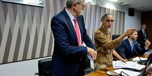 bate-boca-Marina-Silva-senado2