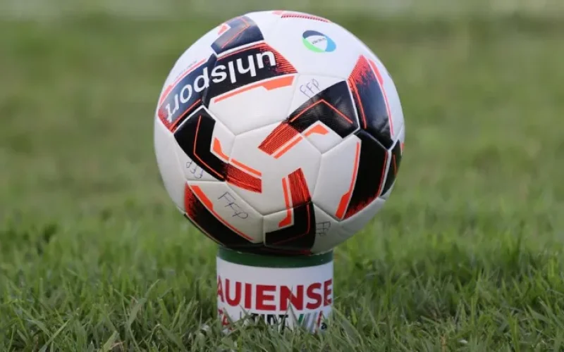 bola-da-final-do-campeonato-piauiense--257f407bad178870
