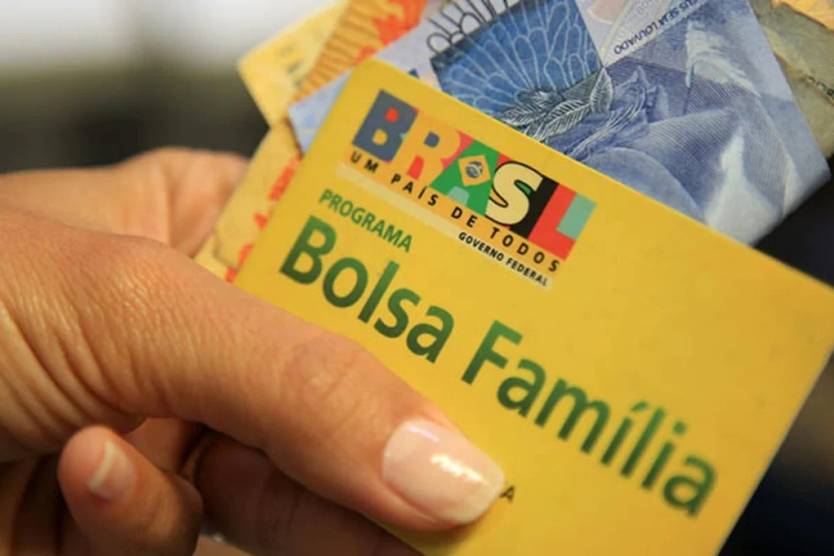 bolsa-familia.jpg.1200x0_q95_crop