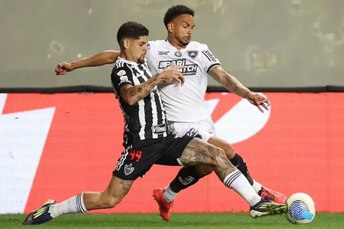 botafogo-empata-com-atletico-mg-e-deixa-palmeiras-encostar-na-lideranca-499550b1-a858-43b7-ba89-fb53b4dfc3c1.jpg