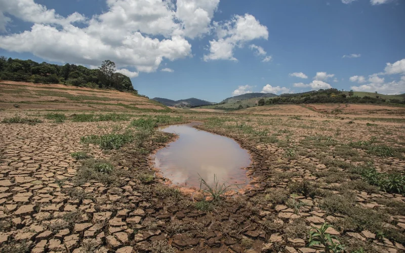 brasil-tem-pior-seca-da-historia-moderna-e-cenario-deve-pio.jpg.1200x0_q95_crop