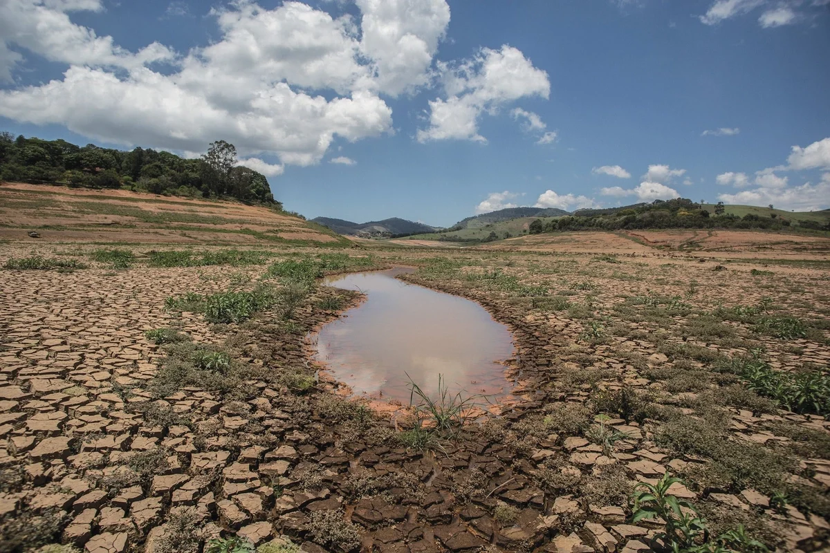 brasil-tem-pior-seca-da-historia-moderna-e-cenario-deve-pio.jpg.1200x0_q95_crop