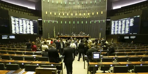 camara-pode-votar-urgencia-para-aumentar-numero-de-deputados-5ebdff0e-81ca-4743-b8b6-855ee6fd0236.jpg