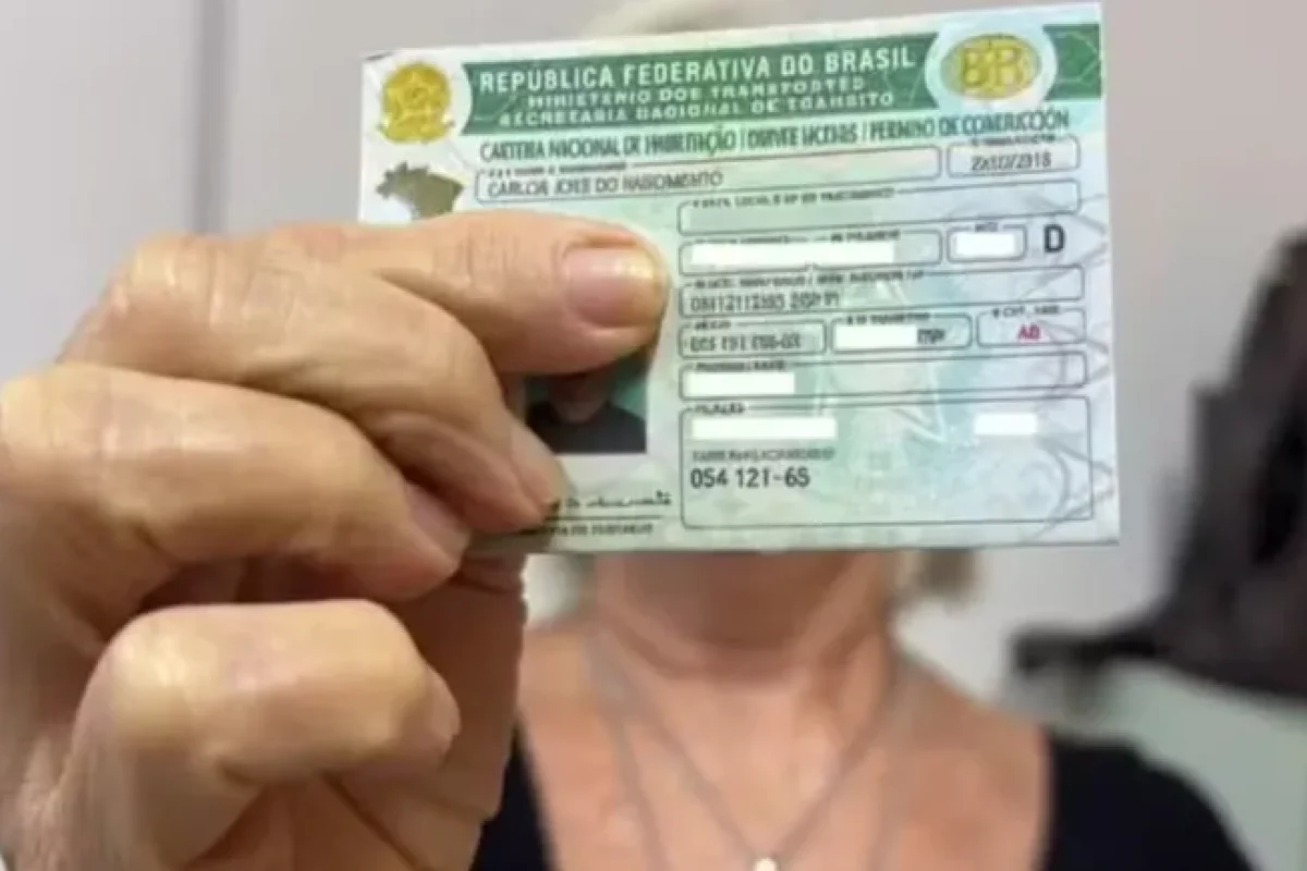 carteira-nacional-de-habilitacao-cnh--2b6a869483e2013a