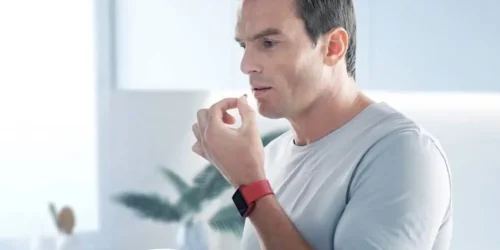 cientistas-desenvolvem-pilula-anticoncepcional-masculina-que-age-em-30-minutos-veja-como-funciona-duracao-de-seis-a-oito-horas--2aec7bee902e61bc.jpg
