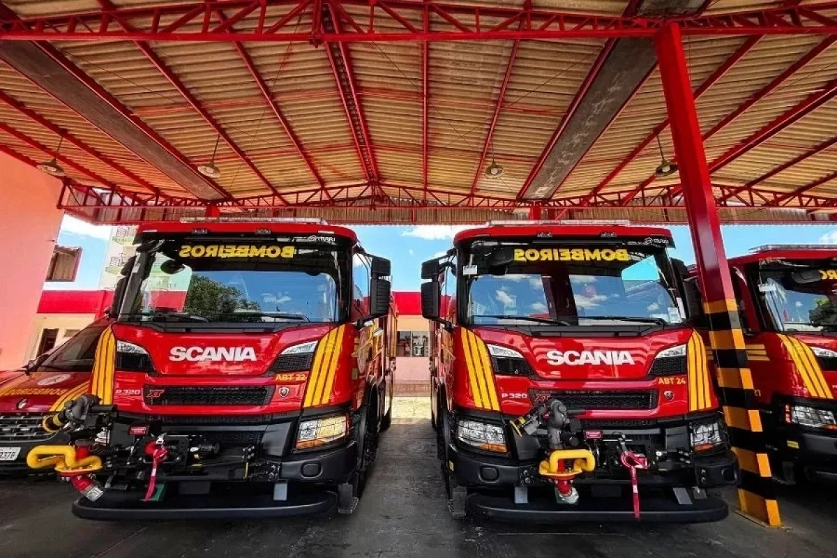 corpo-de-bombeiros-do-piaui-ira-receber-mais-de-r-10-milhoes-em-viaturas-e-equipamentos-248c80d7-3360-4739-b60f-b2f6214d14e6.jpg