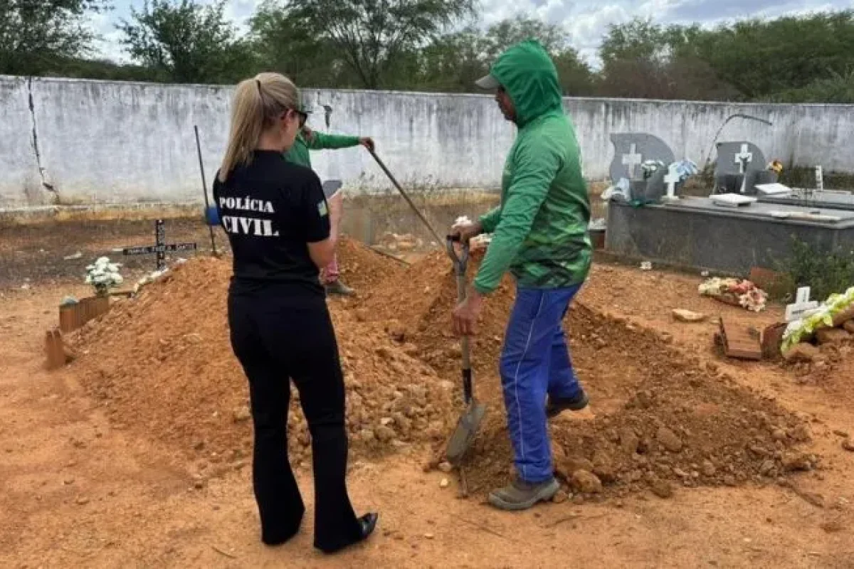 corpo-e-exumado-na-zona-rural-de-pulistana--eb57e6f5820c2984
