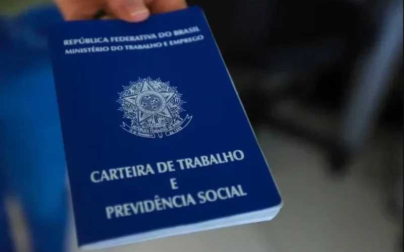 desemprego-cai-para-6-1-e-segue-no-menor-patamar-em-12-anos-c6b2a274-7f88-494c-9286-afb3c57176b3.jpg