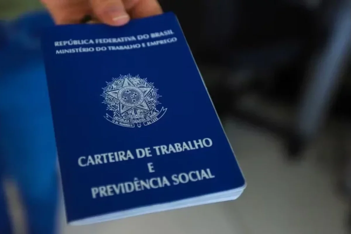 desemprego-cai-para-6-1-e-segue-no-menor-patamar-em-12-anos-c6b2a274-7f88-494c-9286-afb3c57176b3.jpg