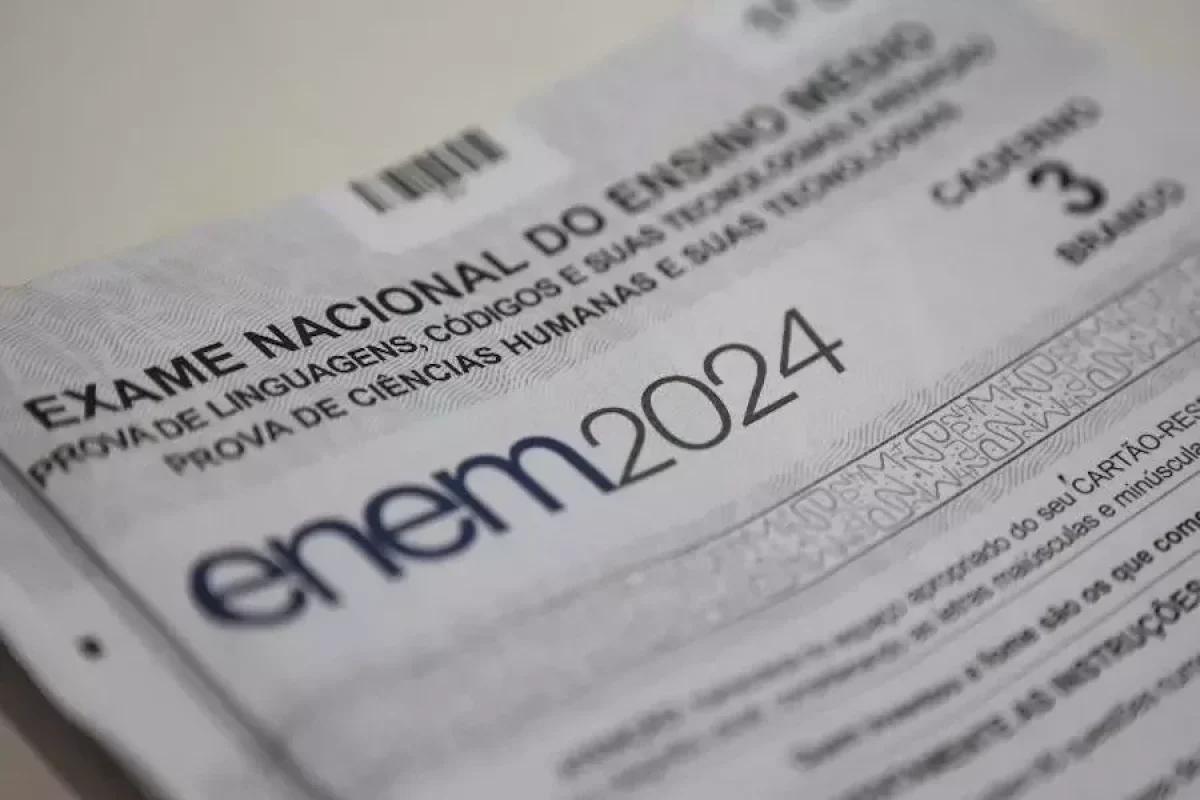 enem-2024-apenas-12-candidatos-tiraram-nota-maxima-na-redacao-diz-ministro-78c7f0b0-eb09-4801-8d45-174f2edf0ec2.jpg