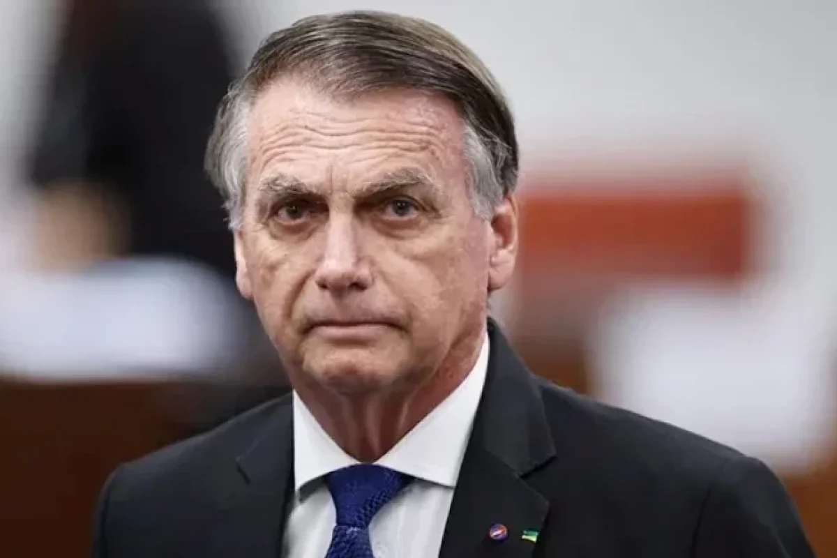 ex-presidente-bolsonaro-passa-por-nova-consulta-de-urgencia-e-cancela-agendas-18705c5d-38ec-4695-bd88-2cfee0961511.jpg