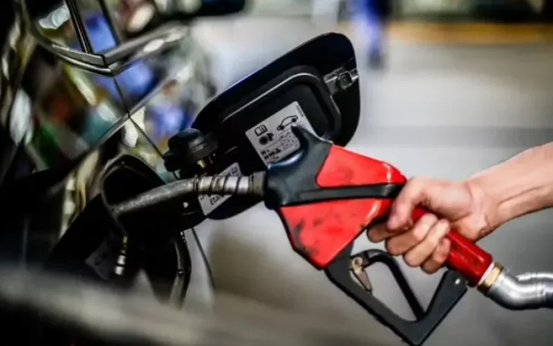 foto-de-posto-de-gasolina--35e2ed5276a3a706