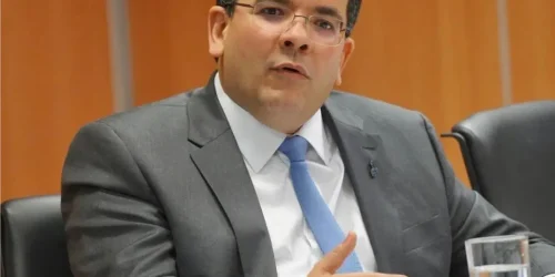 governador-rafael-fonteles-1751212595