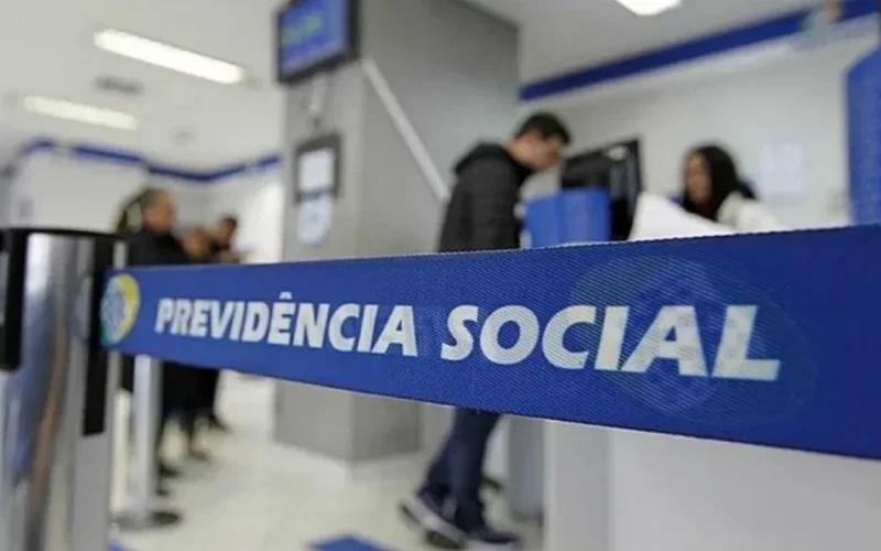 governo-avalia-antecipar-13-salario-para-aposentados-em-2025-ae6d02ac-eb01-4f43-af86-bb32dadb480a.jpg