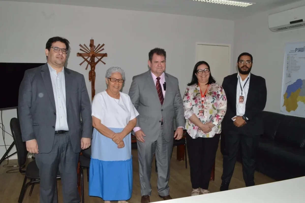 governo-do-piaui-e-tribunal-de-justica-querem-ampliar-emissao-da-nova-carteira-de-identidade-9d814cee-1260-436d-8b25-5dbed3f3a6d6.jpg