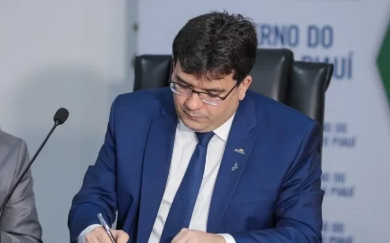 governo-do-piaui-sanciona-leis-para-combater-crimes-patrimoniais-e-proteger-vitimas-6dd35e0a-ef07-46b4-ad9d-9d37d9fd95a7.jpg