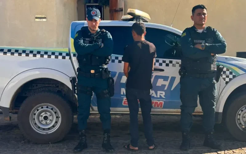 homem-e-preso-suspeito-de-oferecer-dinheiro-para-crianca-para-ter-relacoes-sexuais--5dacb0f02aba759b