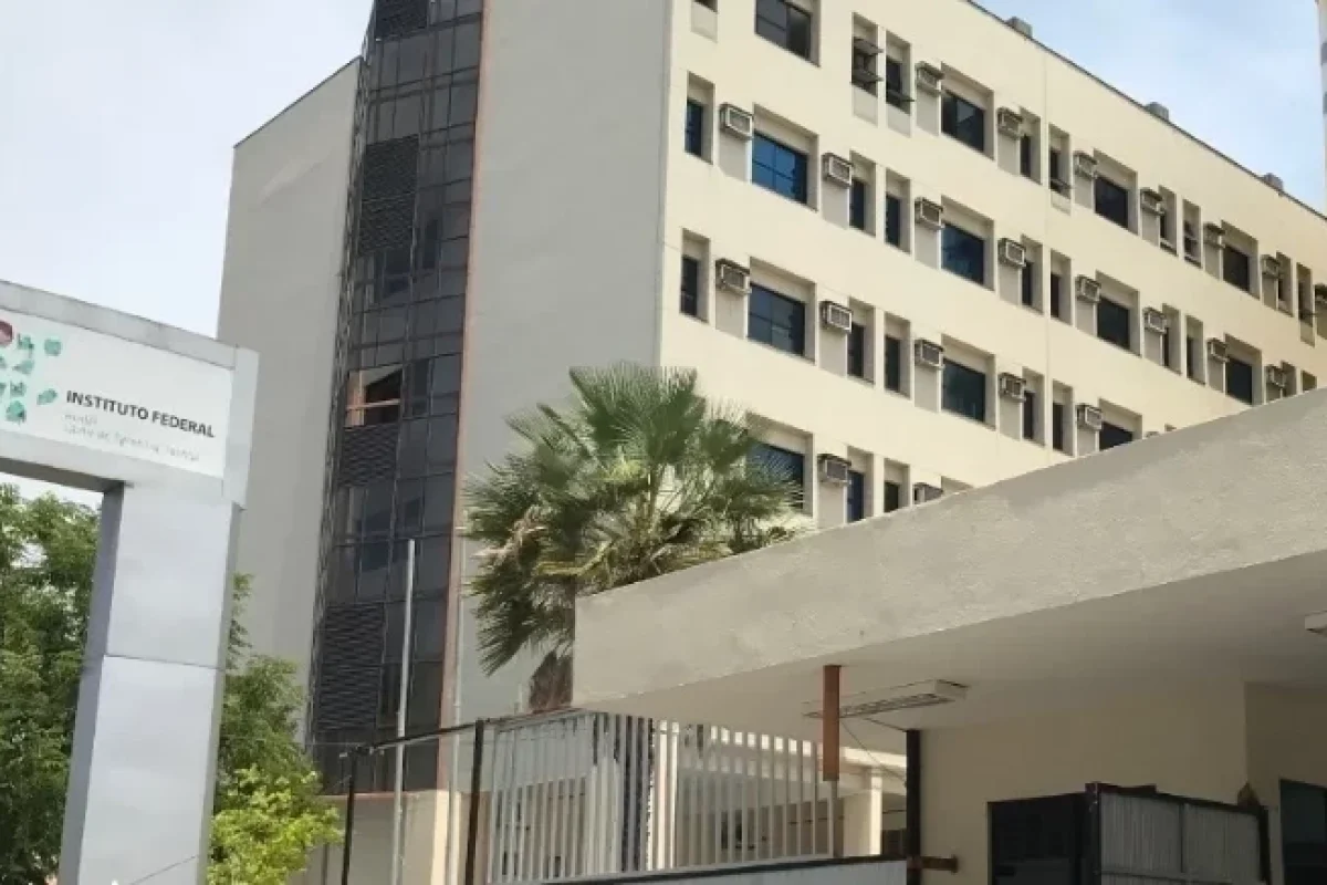 ifpi-divulga-edital-com-1-379-vagas-remanescentes-para-cursos-de-graduacao-ead-67703c0e-8ed4-47b6-a55f-ab1cc52af37d.jpg
