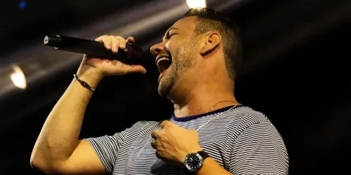 justica-mantem-prisao-de-lenno-ferreira-vocalista-da-desejo-de-menina-6d87756d-9abf-49c3-9850-0a0f6d0bdce6.jpg