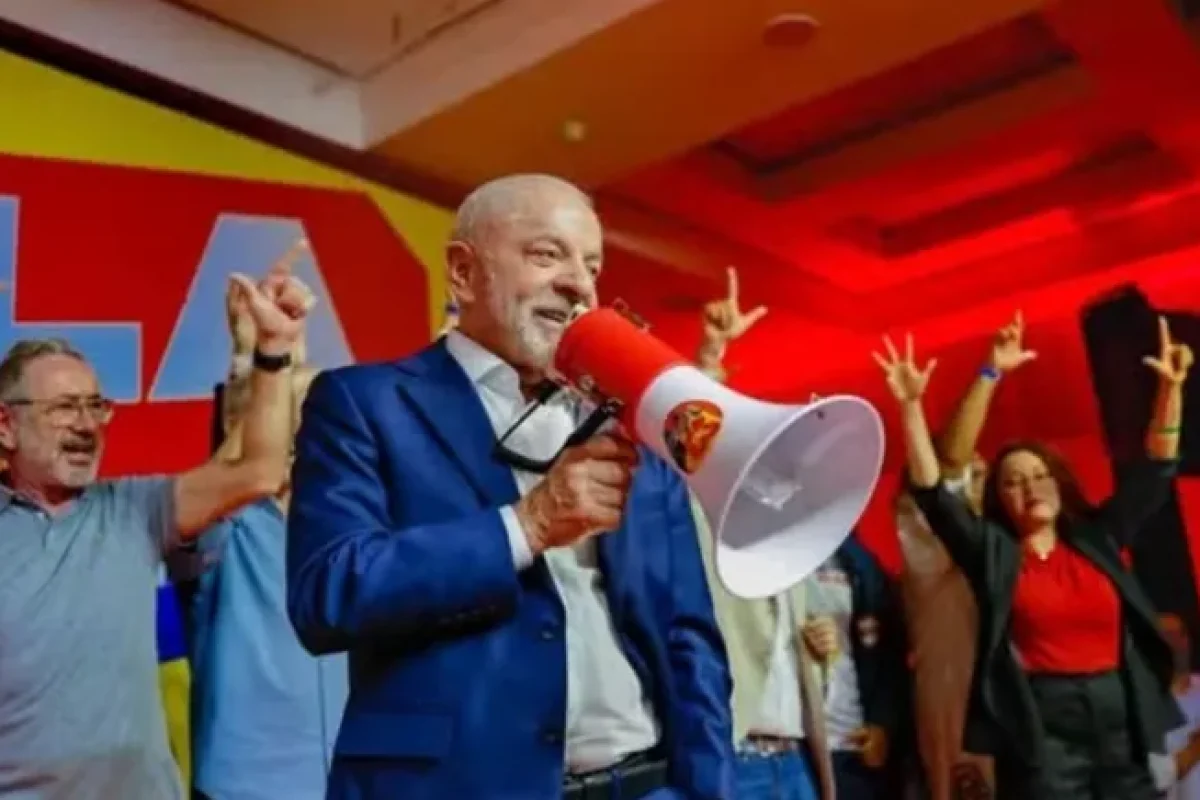 lula-recruta-jovens-eleitos-e-influencers-para-forca-tarefa-digital--efdd46dfa60f0ea3