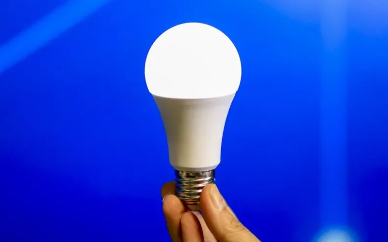 luz-energia-lampada-arquivocv