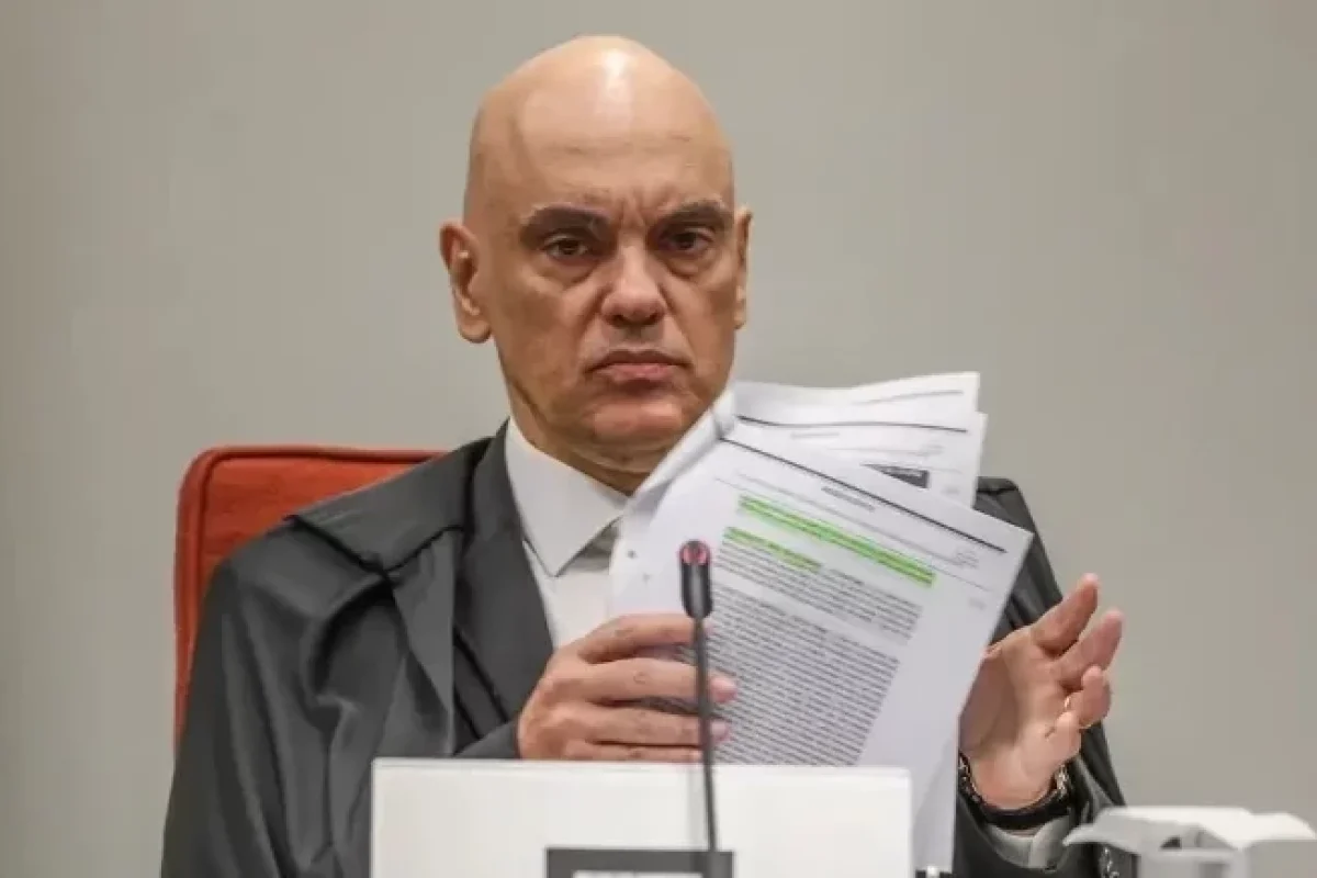 moraes-deve-decidir-hoje-se-bolsonaro-violou-restricoes-saiba-o-que-pode-acontecer-9aa540e3-7566-4862-a796-170922fa58ca.jpg