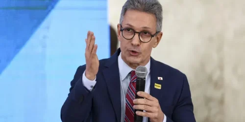 o-ex-governador-de-minas-gerais-e-candidato-a-presidencia-da-republica-pelo-novo-romeu-zema--32b049bb0cf23db9