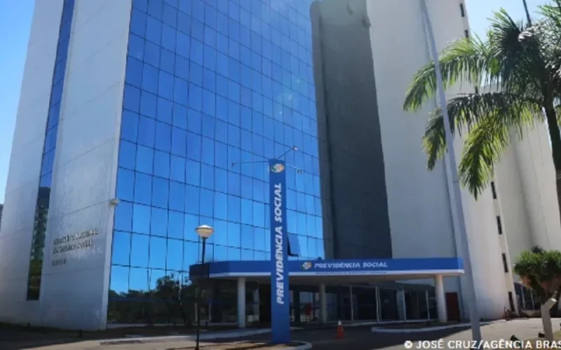operacao-da-pf-apura-fraude-no-inss-e-mira-conafer-e-bens-de-luxo-12cabd5e-56ae-4a41-bc14-5a30ad175cd6.jpg