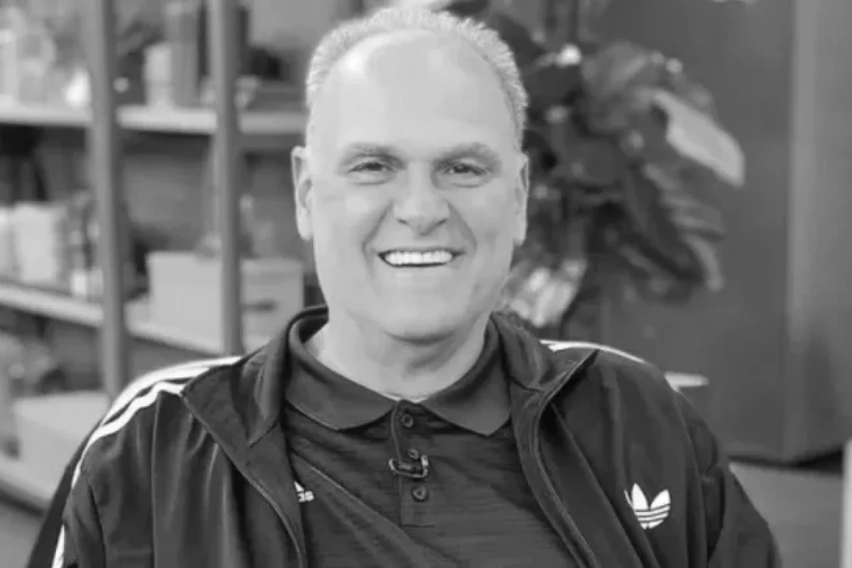 oscar-schimidt--b5e82a91e441ee2d.jpg