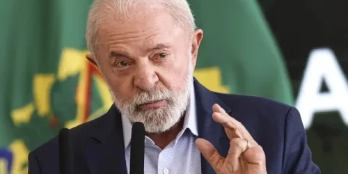 pais-vai-ter-pela-1-vez-um-presidente-eleito-4-vezes-diz-lula-sobre-reeleicao-7bf43a98-b75b-4321-8ca4-30f149b8e293.jpg