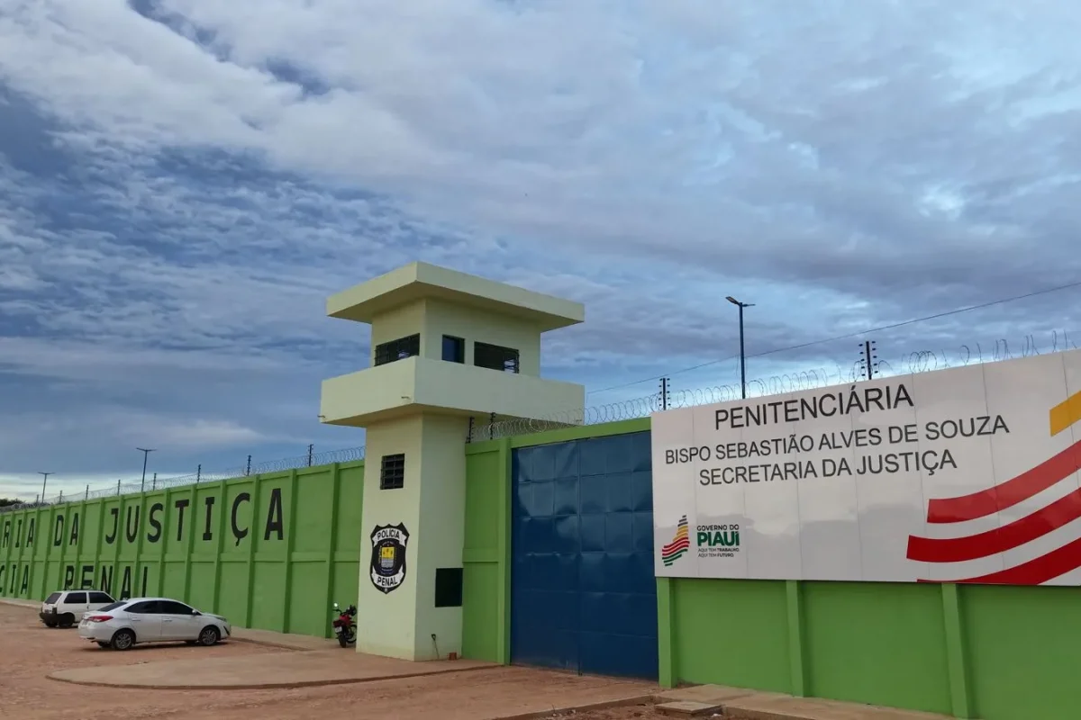penitenciaria_buriti_do_slopes
