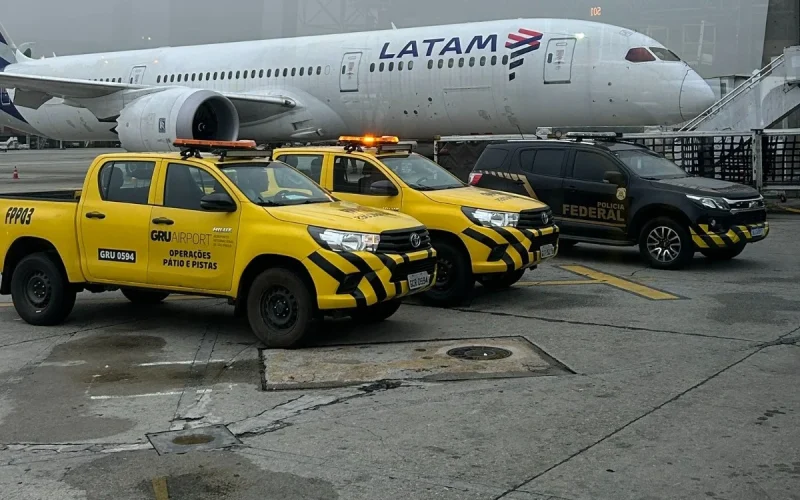 pf-faz-vistoria-em-aviao-com-destino-a-teresina-apos-ameaca-de-bomba-57b9c48a-81f4-40c2-96fd-3cb3e27e5ff0