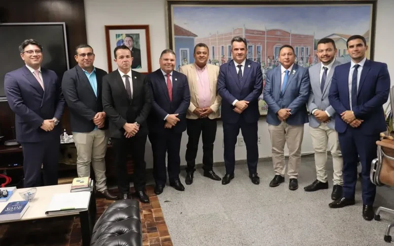 prefeitos-do-piaui-articulam-em-brasilia-apoio-a-emenda-de-ciro-nogueira-que-pode-estender-mandatos-ate-14-anos-058d98d4-dba4-43a8-bc6f-cf177e3cb265
