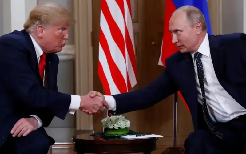presidente-dos-eua-donald-trump-e-o-presidente-da-russia-vladimir-putin--e15e4fdad294da2b