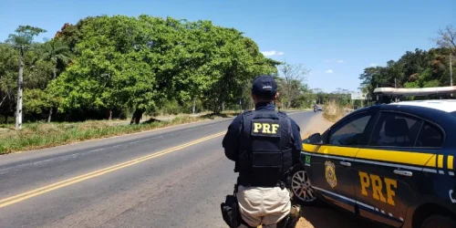 prf-alerta-motoristas-para-riscos-de-ultrapassagens-proibidas--441041b10a463cd7
