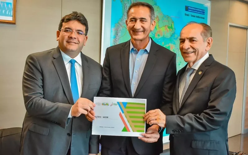 rafael-fonteles-trata-de-obras-do-novo-pac-no-piaui-com-ministro-waldez-goes-f2b1fa2a-d23b-49cb-a2dc-51afda016345.jpg