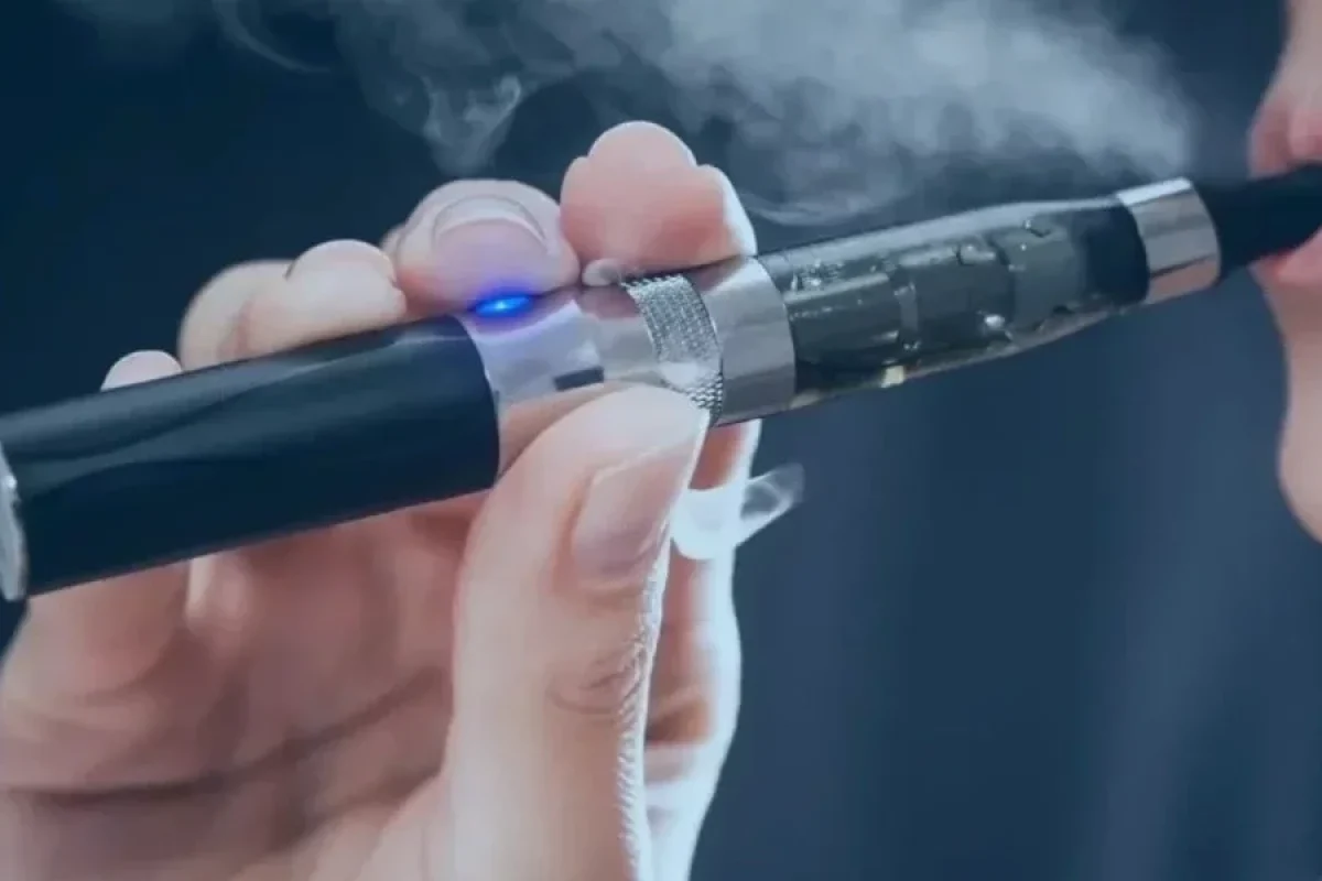 redes-sociais-tem-48h-para-retirar-anuncios-de-cigarros-eletronicos-3a1dc28e-b183-4d0e-9fe3-ee51b8402afd.jpg