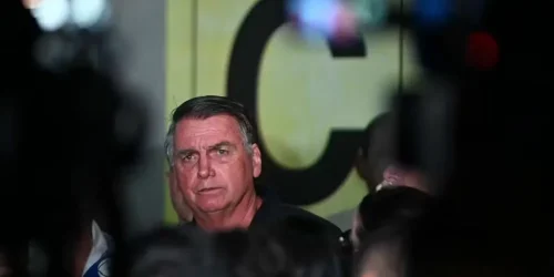 relatorio-da-pf-diz-que-bolsonaro-planejou-atuou-e-teve-dominio-dos-atos-que-visaram-golpe-adcee4a5-5376-4c47-b5c0-e2ea9266df8f.jpg