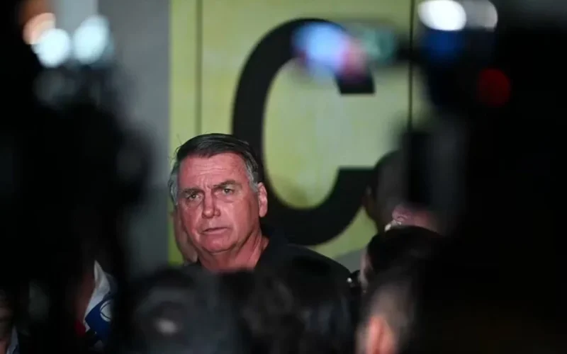 relatorio-da-pf-diz-que-bolsonaro-planejou-atuou-e-teve-dominio-dos-atos-que-visaram-golpe-adcee4a5-5376-4c47-b5c0-e2ea9266df8f.jpg