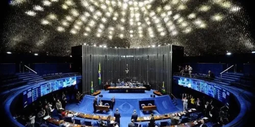 senado-pode-votar-aumento-no-numero-de-deputados-nesta-terca-feira-17-654a2ff9-cfdb-4b32-a30d-6d5ac45cf1fb.jpg