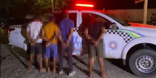 suspeitos-conduzidos--550448e7b3c13693