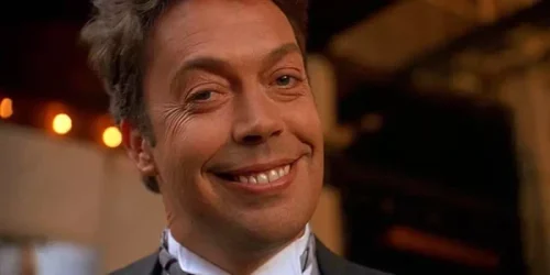 tim-curry-3392059-article