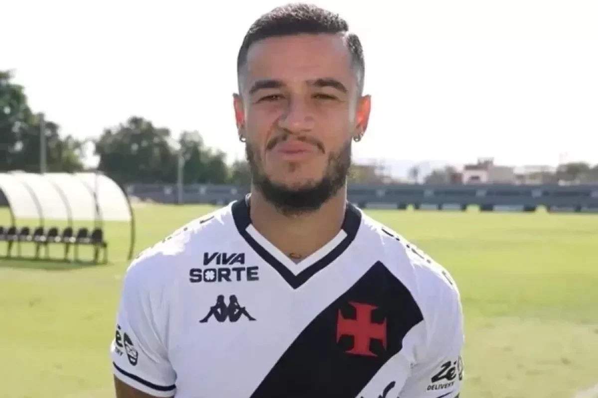 veja-o-video-tiroteio-interrompe-entrevista-de-jogadores-do-vasco-no-ct-2ee9f9a9-8518-4ece-90b8-2310f76ec456.jpg