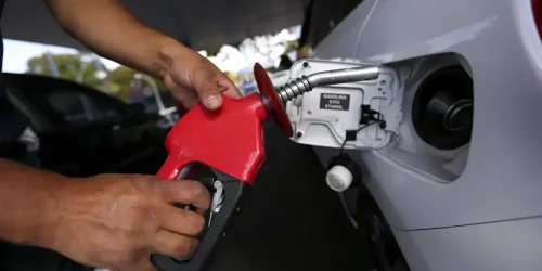 veja-os-valores-gasolina-e-diesel-ficam-mais-caros-neste-sabado-apos-alta-do-icms-b81627de-bc1e-4aab-bac4-65606c2cc503.jpg